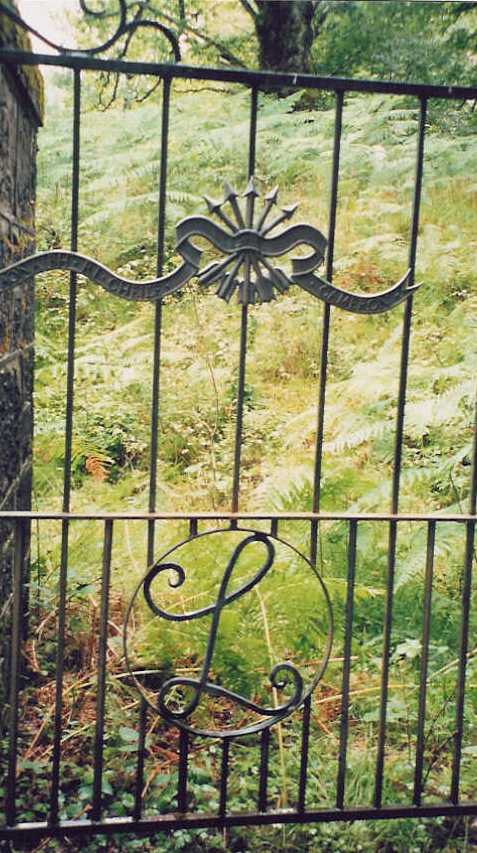 Gate with
                                                  Lochiel's Crest