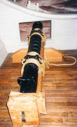 16th-century
                  ship's cannon